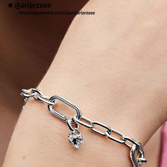 Pandora Pandora ME Keyhole Heart Mini Dangle Charm - Picture 2 of 2